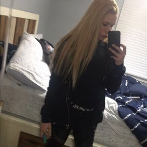 Meet your Posher, Christina